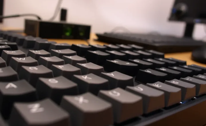 Why Your Mechanical Keyboard Sounds Different Than the Specs Say