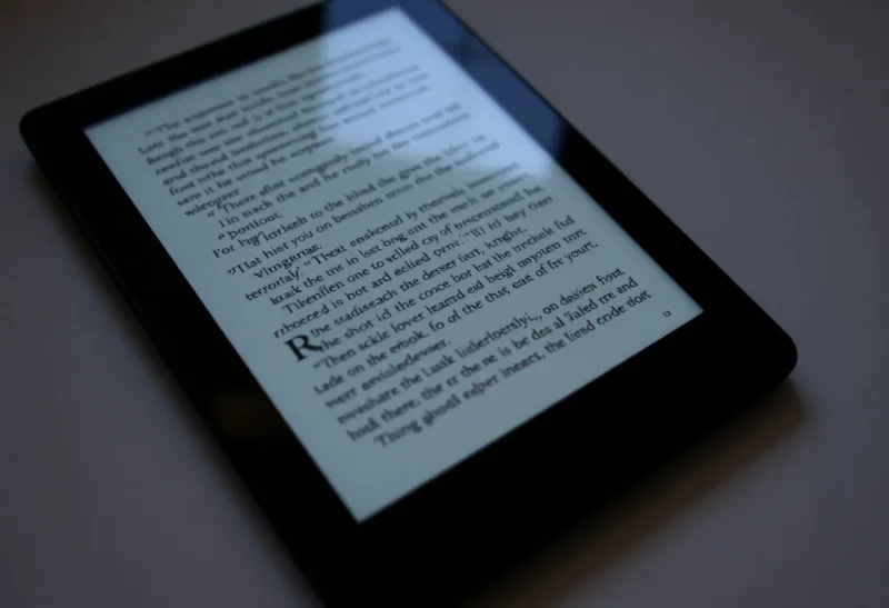 Why Your E-Reader's Screen Is Still the Best Display You Own