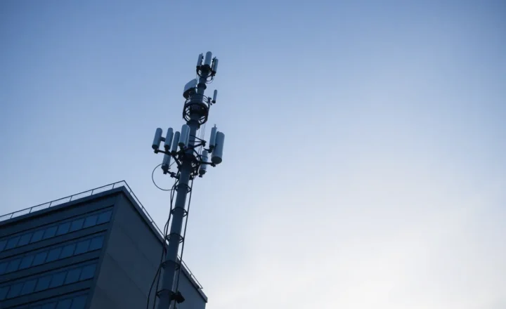 How 5G Actually Works and Why It Hasn't Changed Everything (Yet)